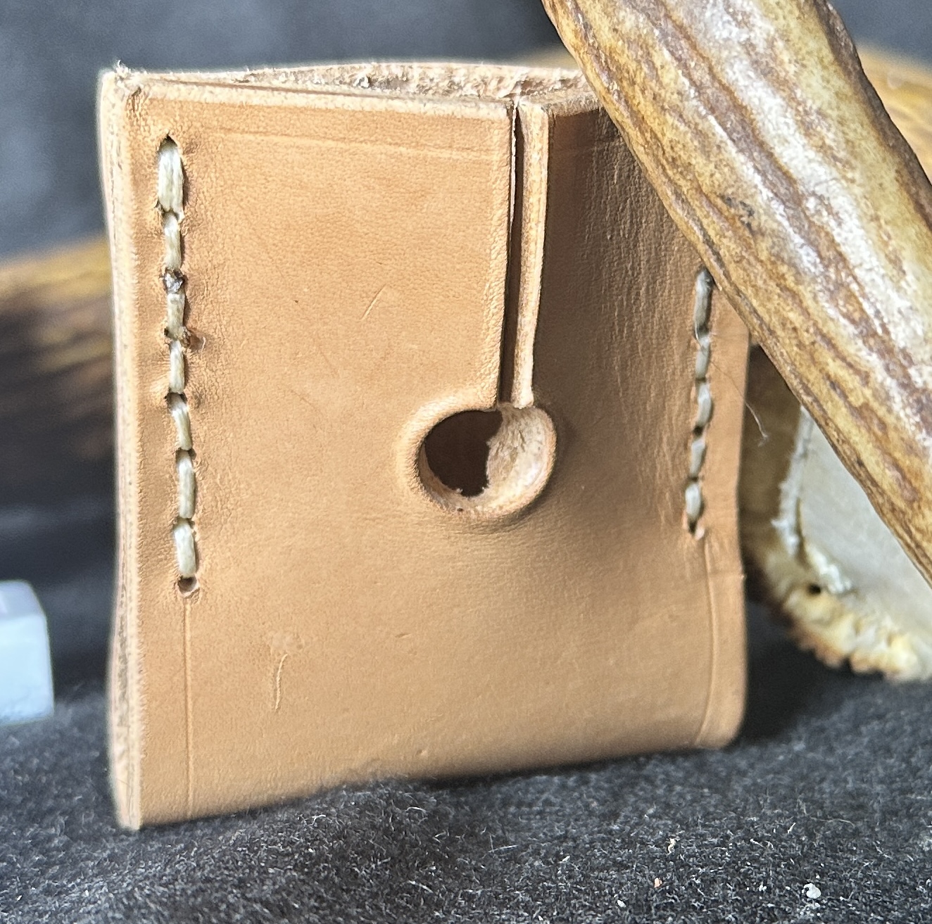 Leather Travel Sheath for DE Safety Razor - Image 2